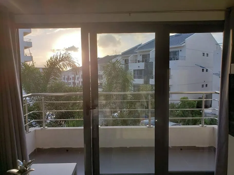 Convenient Studio Apt Near Airport, Beaches & Food Cupecoy  Cupecoy (Sint Maarten)